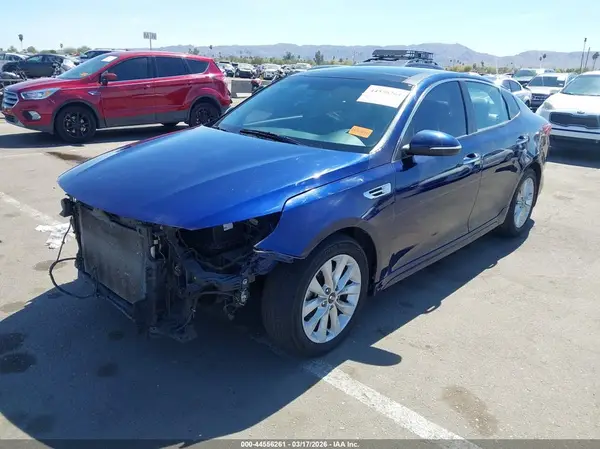 5XXGT4L34JG249484 2018 KIA OPTIMA - Image 2