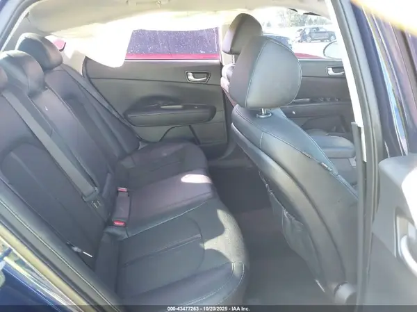 5XXGT4L34JG249520 2018 KIA OPTIMA - Image 8