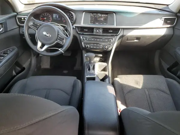 5XXGT4L34JG249677 2018 KIA OPTIMA - Image 8