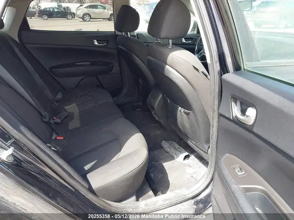5XXGT4L34JG250490 2018 KIA OPTIMA - Image 8