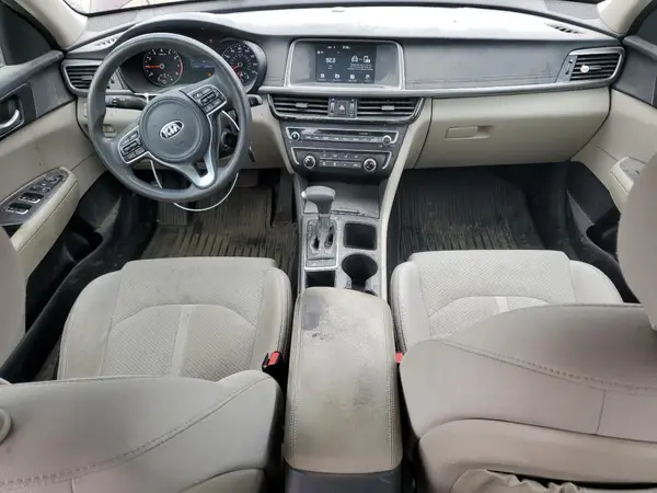 5XXGT4L34JG254135 2018 KIA OPTIMA - Image 8