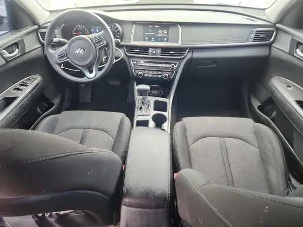 5XXGT4L34JG254717 2018 KIA OPTIMA - Image 8