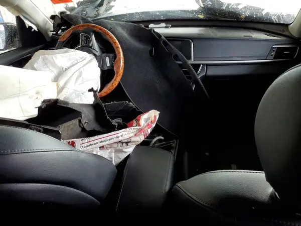 5XXGT4L34JG255267 2018 KIA OPTIMA - Image 8