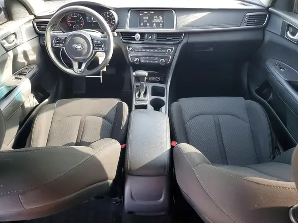 5XXGT4L34JG255270 2018 KIA OPTIMA - Image 8