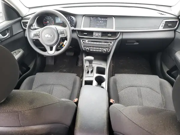 5XXGT4L34JG256855 2018 KIA OPTIMA - Image 8