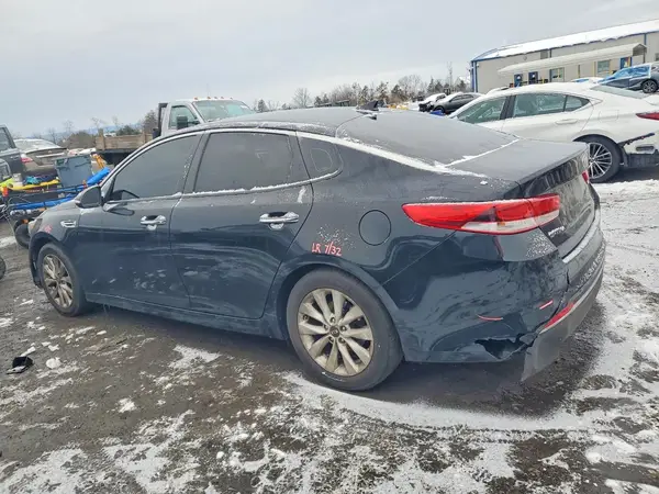 5XXGT4L34JG258511 2018 KIA OPTIMA - Image 2