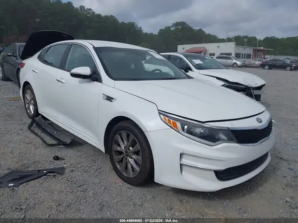 5XXGT4L34JG263935 2018 KIA OPTIMA - Image 1