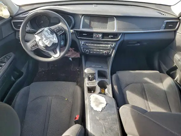 5XXGT4L34JG264485 2018 KIA OPTIMA - Image 8