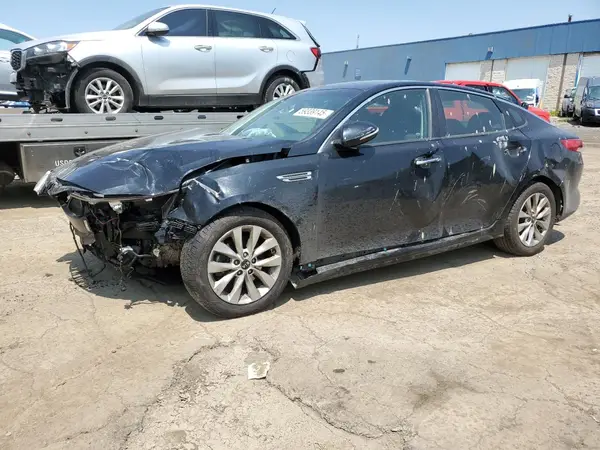 5XXGT4L34JG267497 2018 KIA OPTIMA - Image 1
