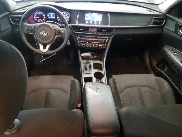 5XXGT4L34JG268116 2018 KIA OPTIMA - Image 8