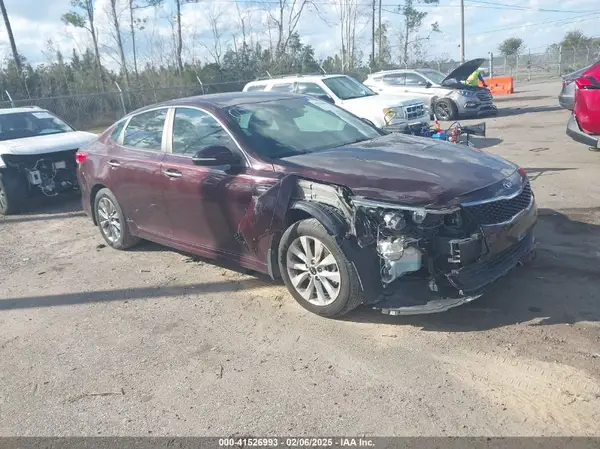 5XXGT4L34JG268956 2018 KIA OPTIMA - Image 1