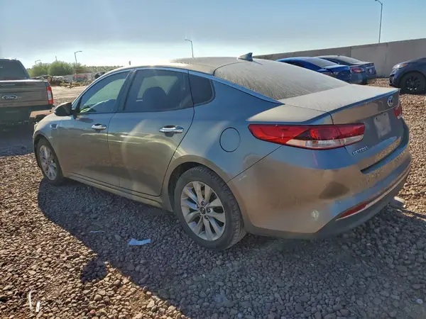 5XXGT4L34JG274322 2018 KIA OPTIMA - Image 2