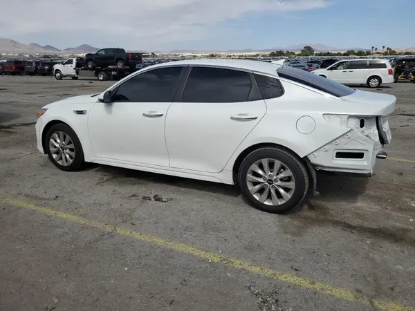 5XXGT4L34JG274708 2018 KIA OPTIMA - Image 2