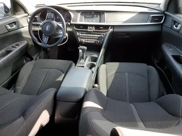 5XXGT4L34KG277447 2019 KIA OPTIMA - Image 8