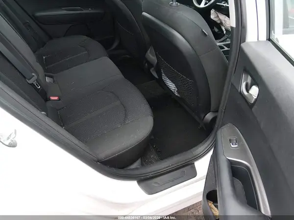 5XXGT4L34KG278310 2019 KIA OPTIMA - Image 8