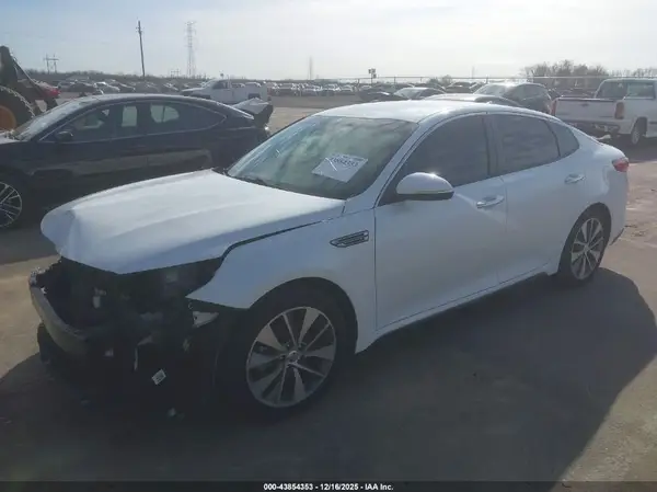 5XXGT4L34KG280655 2019 KIA OPTIMA - Image 2