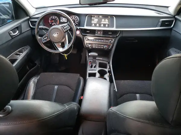 5XXGT4L34KG281854 2019 KIA OPTIMA - Image 8