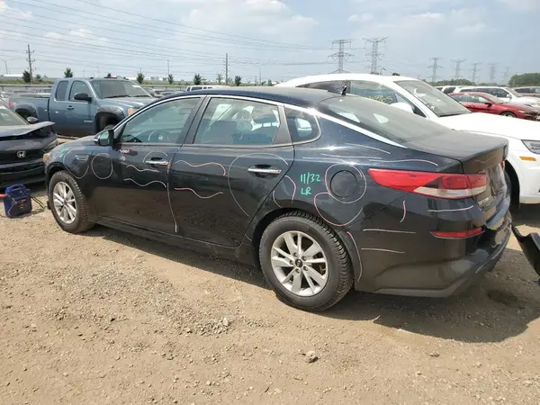 5XXGT4L34KG282292 2019 KIA OPTIMA - Image 2