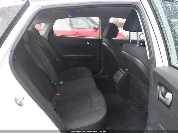 5XXGT4L34KG283104 2019 KIA OPTIMA - Image 8