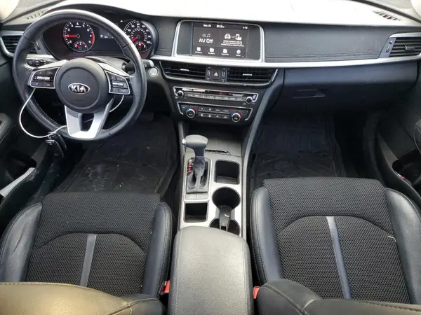 5XXGT4L34KG285578 2019 KIA OPTIMA - Image 8