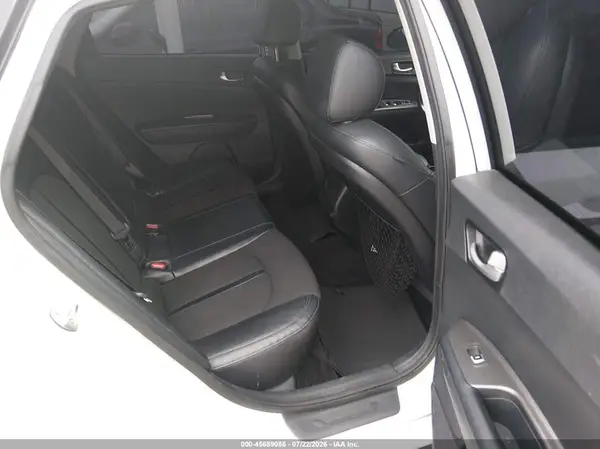5XXGT4L34KG286603 2019 KIA OPTIMA - Image 8
