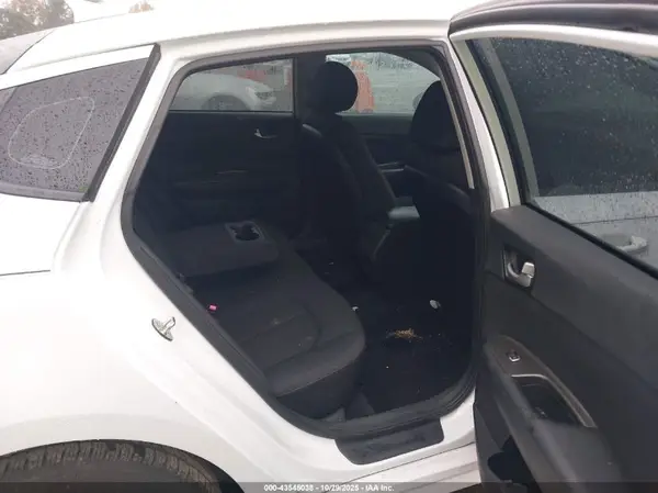 5XXGT4L34KG287878 2019 KIA OPTIMA - Image 8