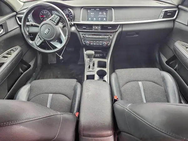 5XXGT4L34KG289274 2019 KIA OPTIMA - Image 8