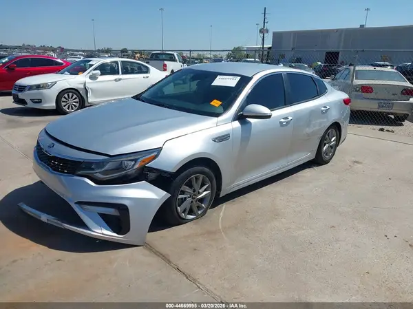 5XXGT4L34KG294068 2019 KIA OPTIMA - Image 2