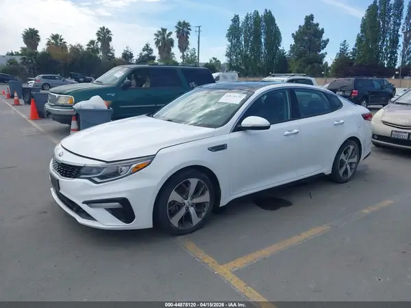5XXGT4L34KG294894 2019 KIA OPTIMA - Image 2