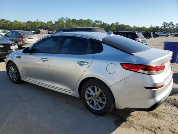 5XXGT4L34KG295558 2019 KIA OPTIMA - Image 2