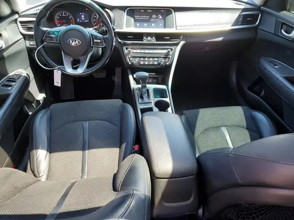 5XXGT4L34KG295785 2019 KIA OPTIMA - Image 8