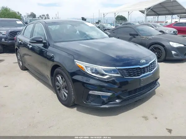 5XXGT4L34KG296953 2019 KIA OPTIMA - Image 1