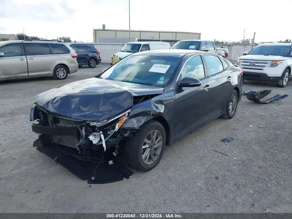 5XXGT4L34KG297858 2019 KIA OPTIMA - Image 2