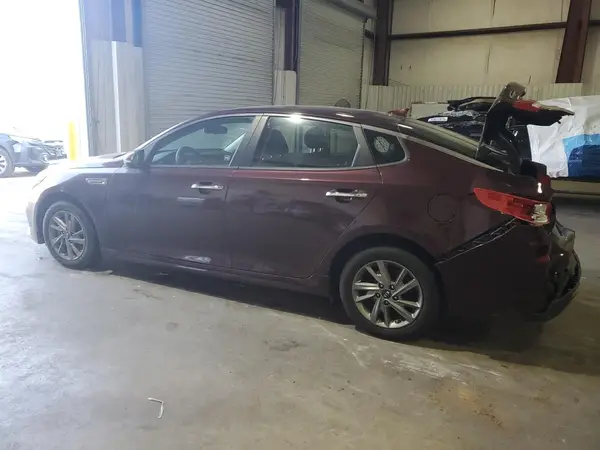 5XXGT4L34KG299285 2019 KIA OPTIMA - Image 2