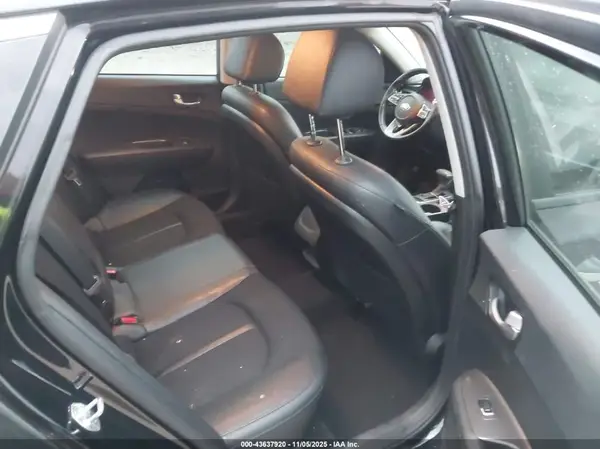 5XXGT4L34KG299559 2019 KIA OPTIMA - Image 8