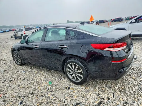 5XXGT4L34KG300144 2019 KIA OPTIMA - Image 2