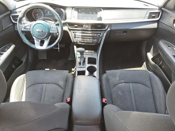 5XXGT4L34KG300242 2019 KIA OPTIMA - Image 8