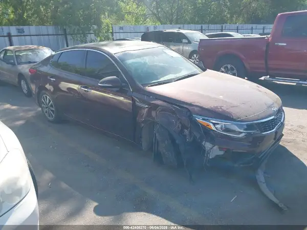 5XXGT4L34KG300841 2019 KIA OPTIMA - Image 1