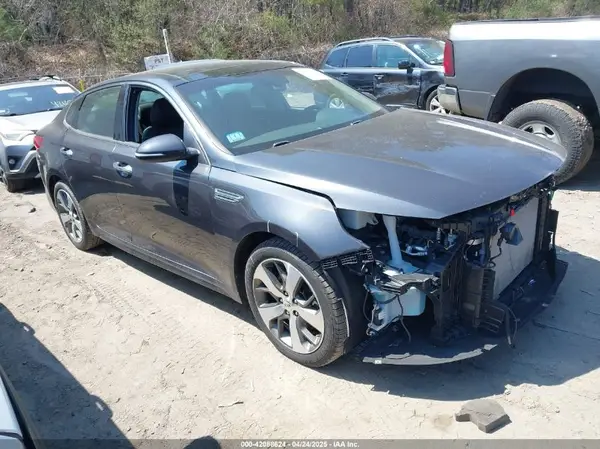 5XXGT4L34KG302976 2019 KIA OPTIMA - Image 1