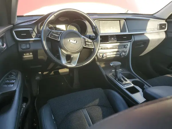 5XXGT4L34KG303304 2019 KIA OPTIMA - Image 8