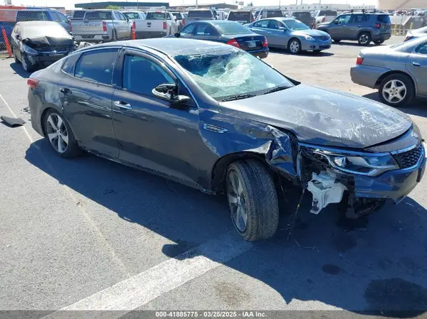 5XXGT4L34KG308034 2019 KIA OPTIMA - Image 1