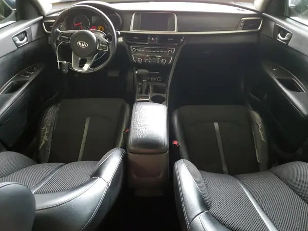 5XXGT4L34KG315470 2019 KIA OPTIMA - Image 8