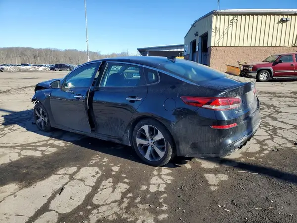 5XXGT4L34KG315923 2019 KIA OPTIMA - Image 2