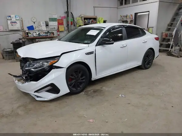 5XXGT4L34KG316442 2019 KIA OPTIMA - Image 2