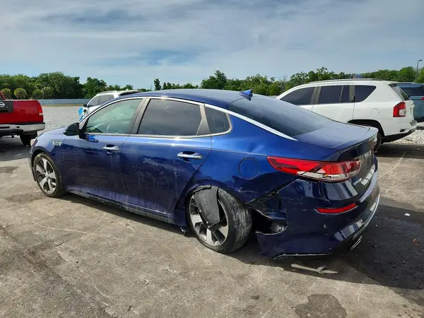 5XXGT4L34KG319258 2019 KIA OPTIMA - Image 2