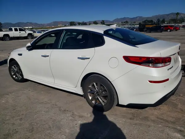 5XXGT4L34KG320412 2019 KIA OPTIMA - Image 2