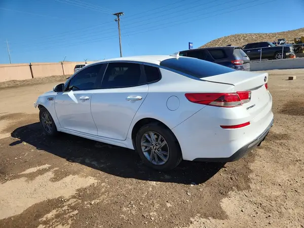 5XXGT4L34KG323200 2019 KIA OPTIMA - Image 2