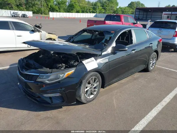 5XXGT4L34KG324850 2019 KIA OPTIMA - Image 2