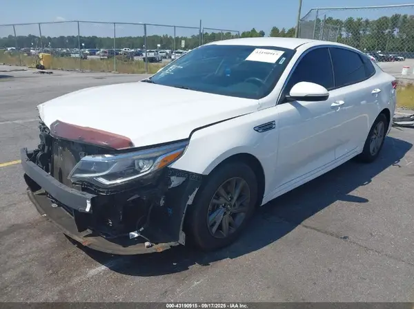 5XXGT4L34KG325237 2019 KIA OPTIMA - Image 2