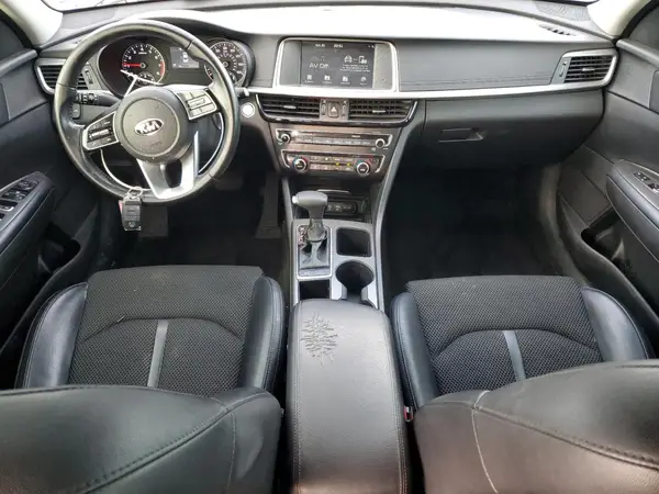 5XXGT4L34KG328204 2019 KIA OPTIMA - Image 8